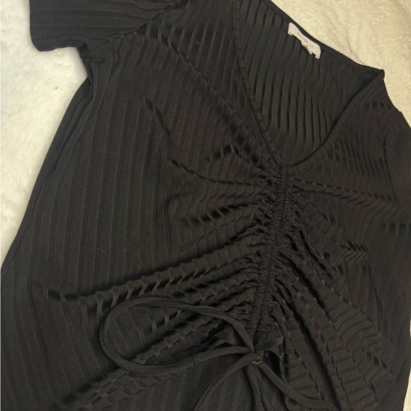 Black Ruched V-Neck Top - Picture 5 of 6